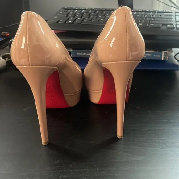 christian louboutin heels nude - Picture 3 of 4
